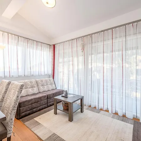 아파트 Zielhang365 - By Mynests *