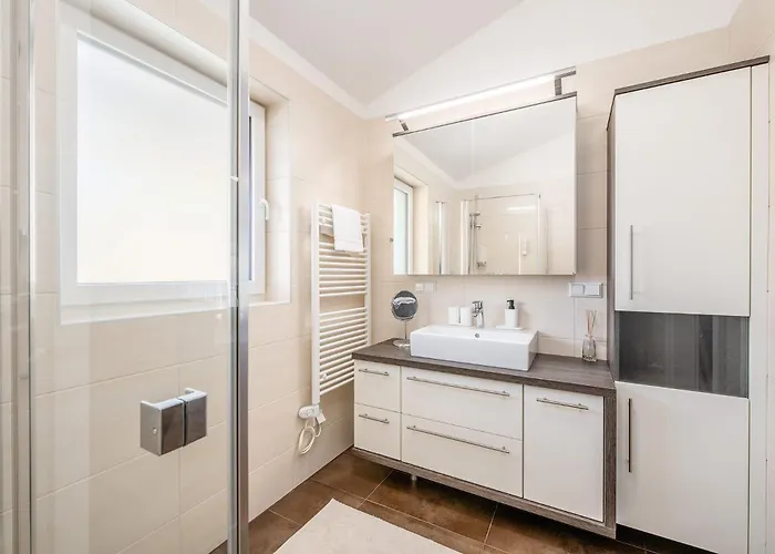 Lägenhet Zielhang365 - By Mynests